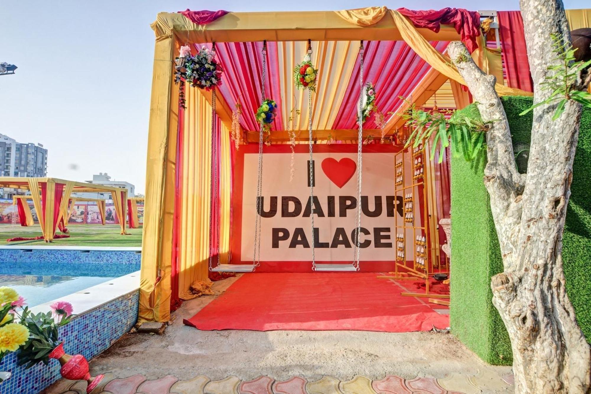 Super Oyo Udaipur Palace Exterior photo